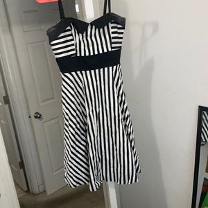 Pin up vintage stripe dress!